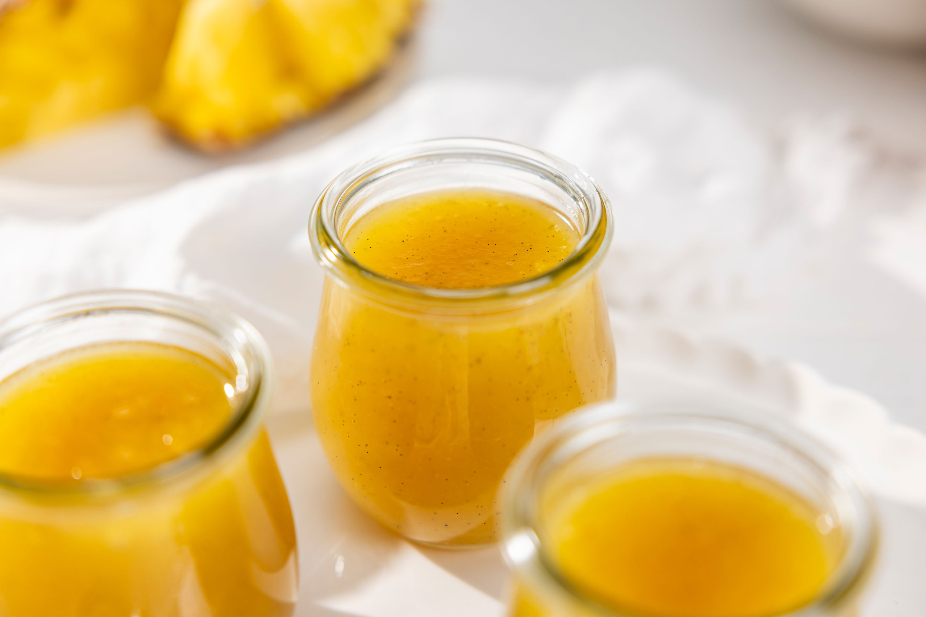 Ananas-Kokos-Fruchtaufstrich / mit Limette und Vanille