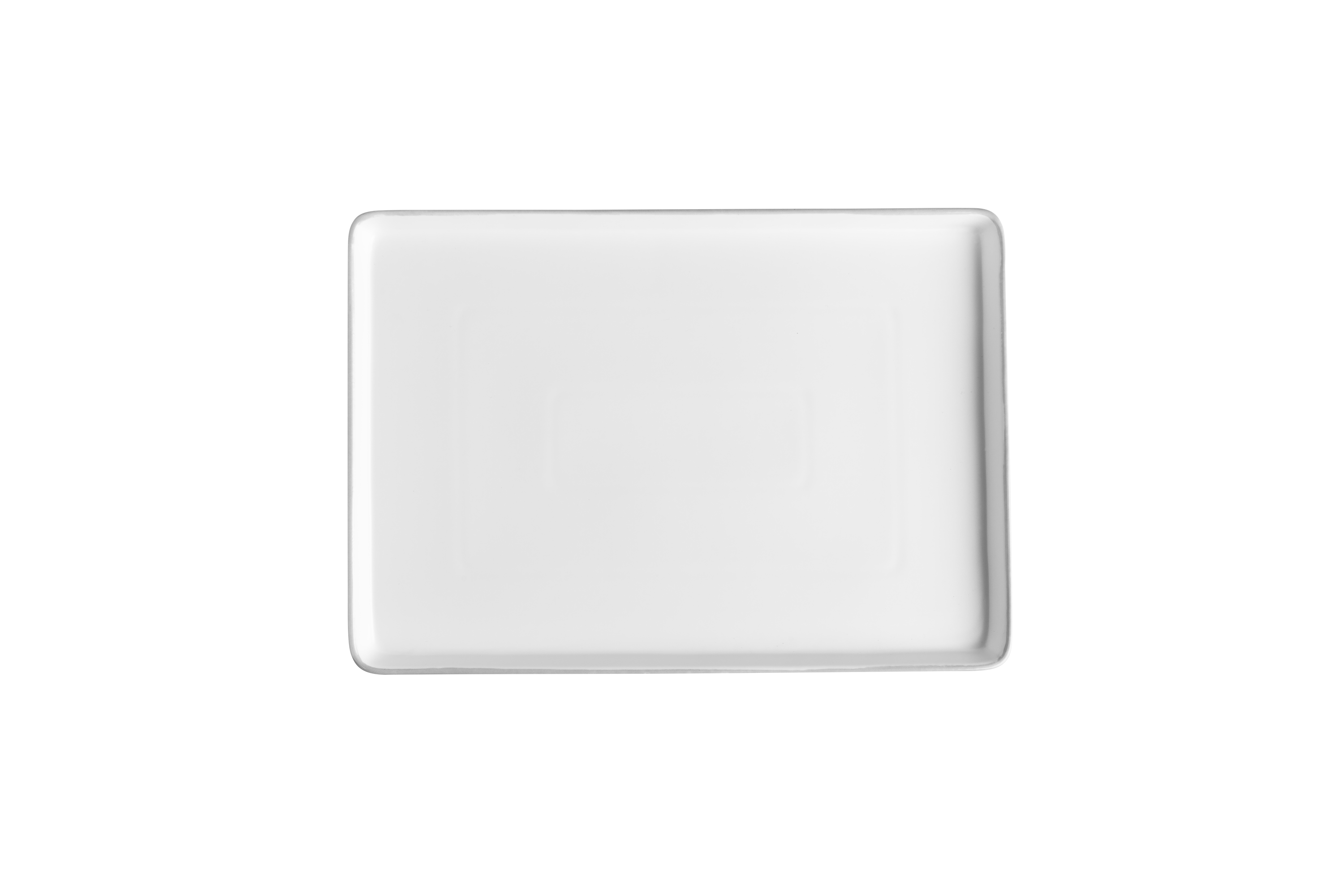 Eine kleine, rechteckige, weiße Servierplatte