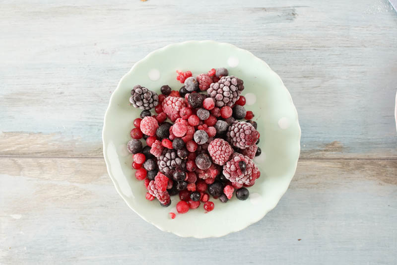 Winterliches Beerencrumble