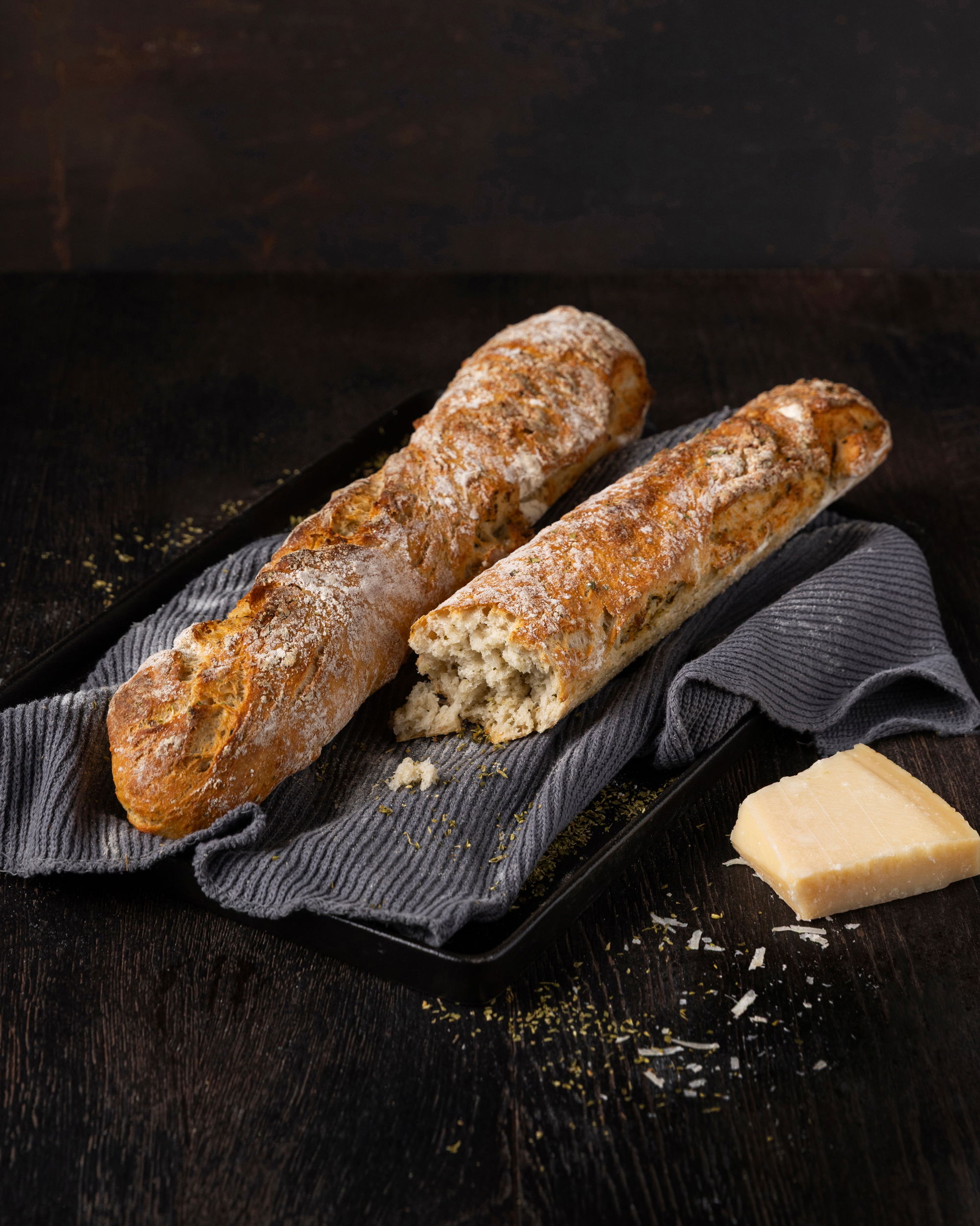 Magisches Cheese-Oregano Baguette