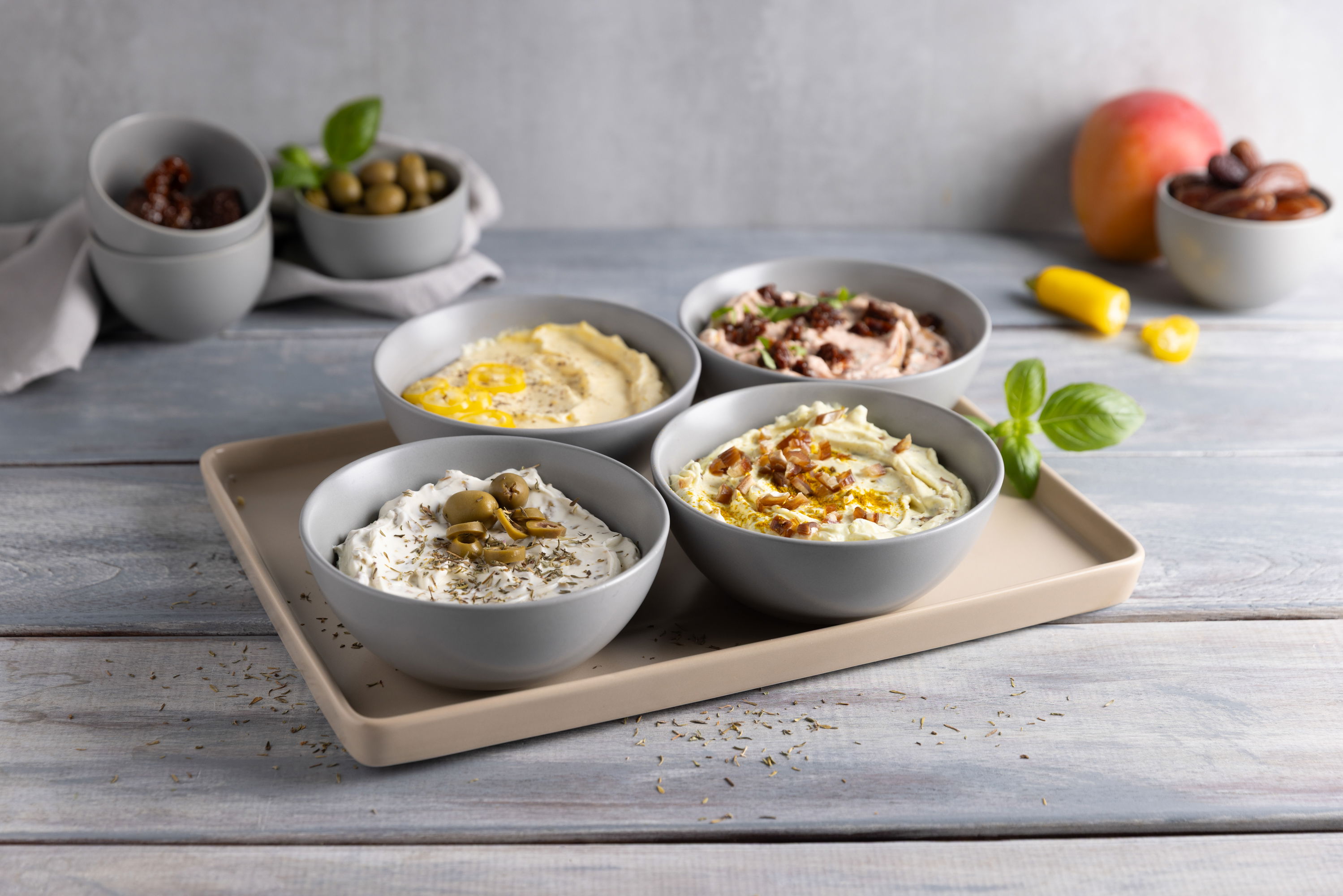4 Dips aus einem Grundrezept / Frischkäse Grill-Dips