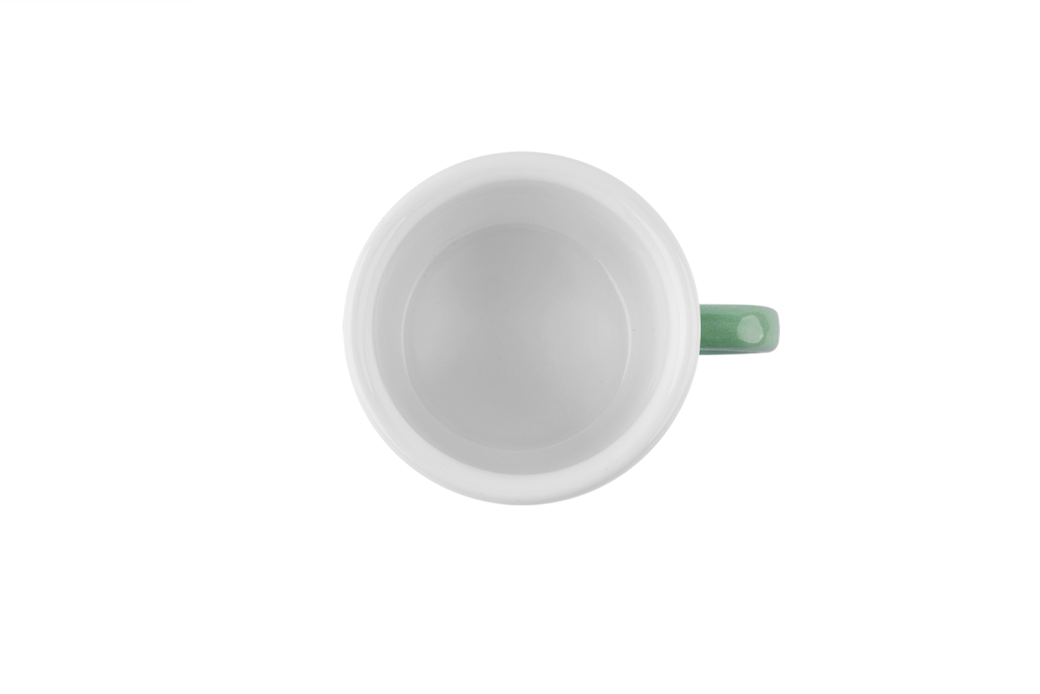 Blick ins weiße Innere der pastellgrünen Emaille-Tasse