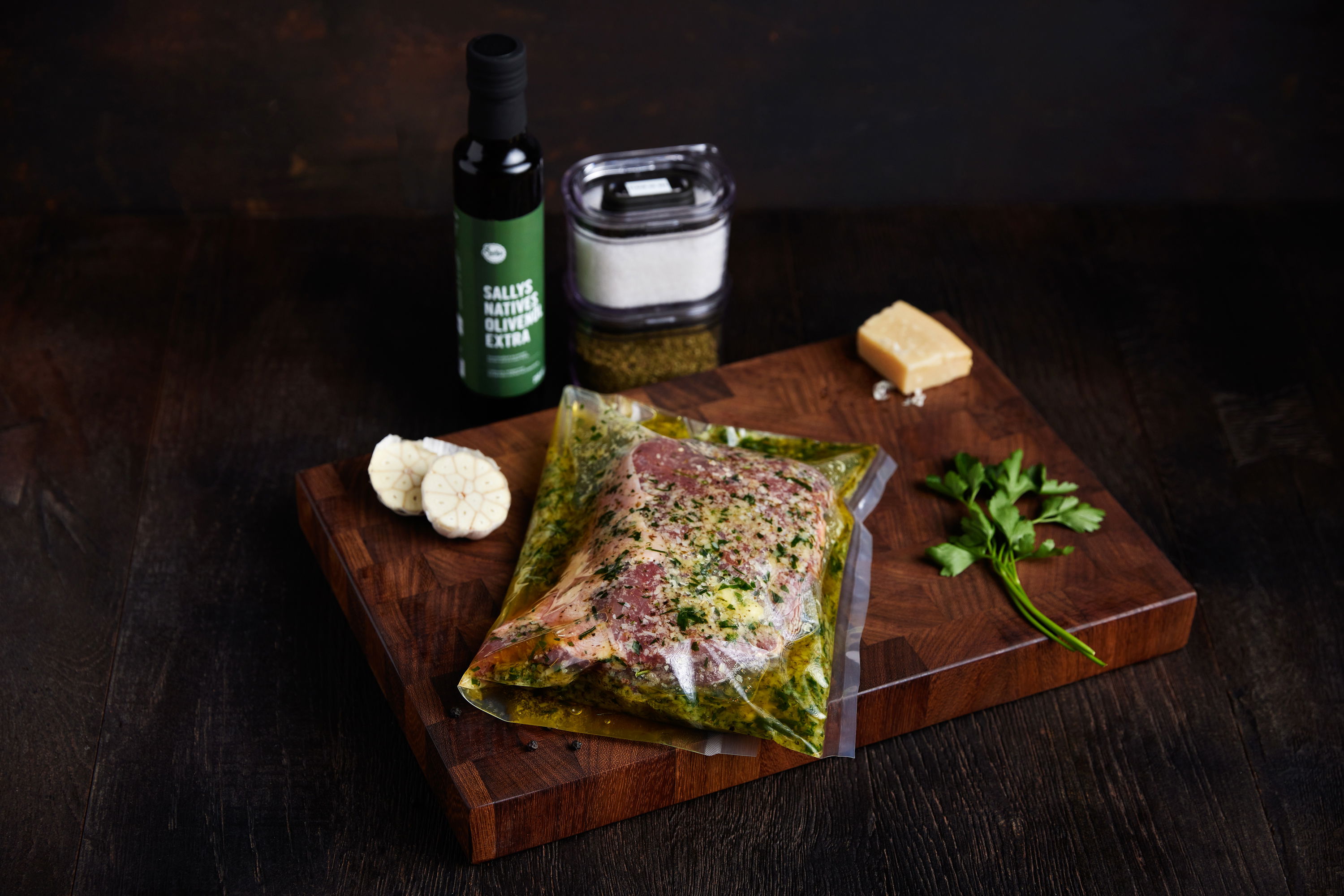 Knoblauch-Kräuter Steak-Marinade / Grillmarinade mit Parmesan