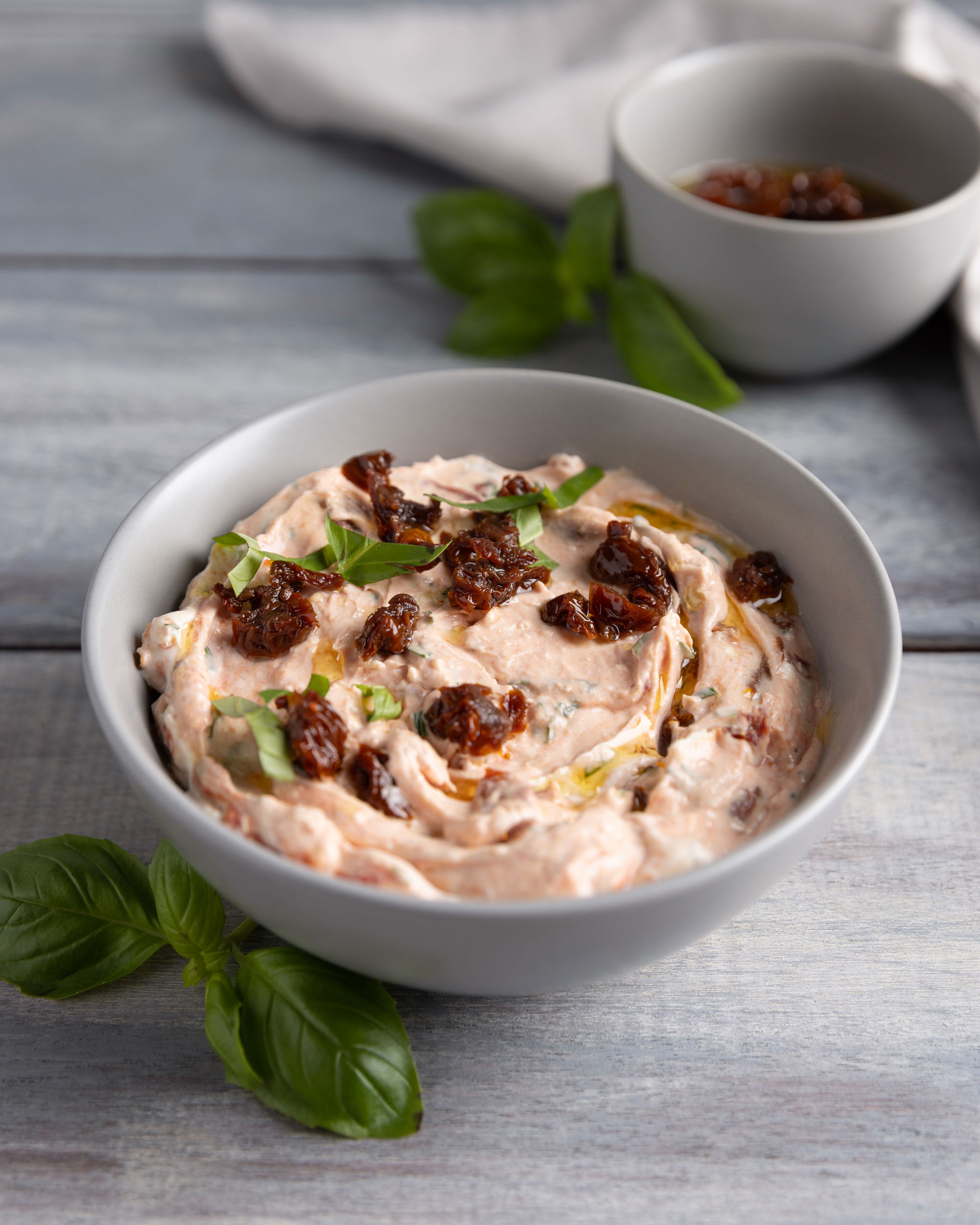Tomate-Basilikum Grill-Dip