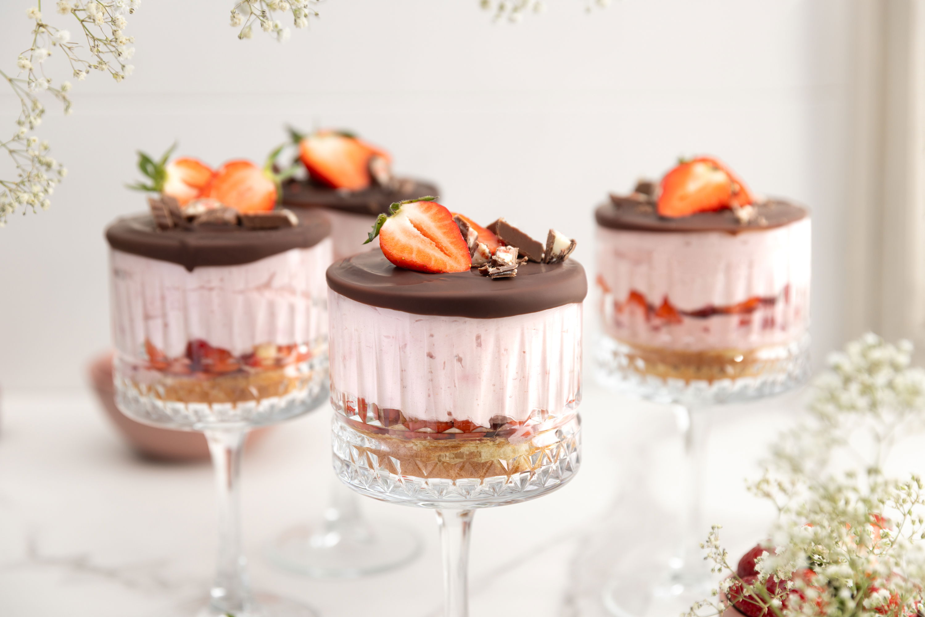 Erdbeer Glas Dessert / Yogurette Style