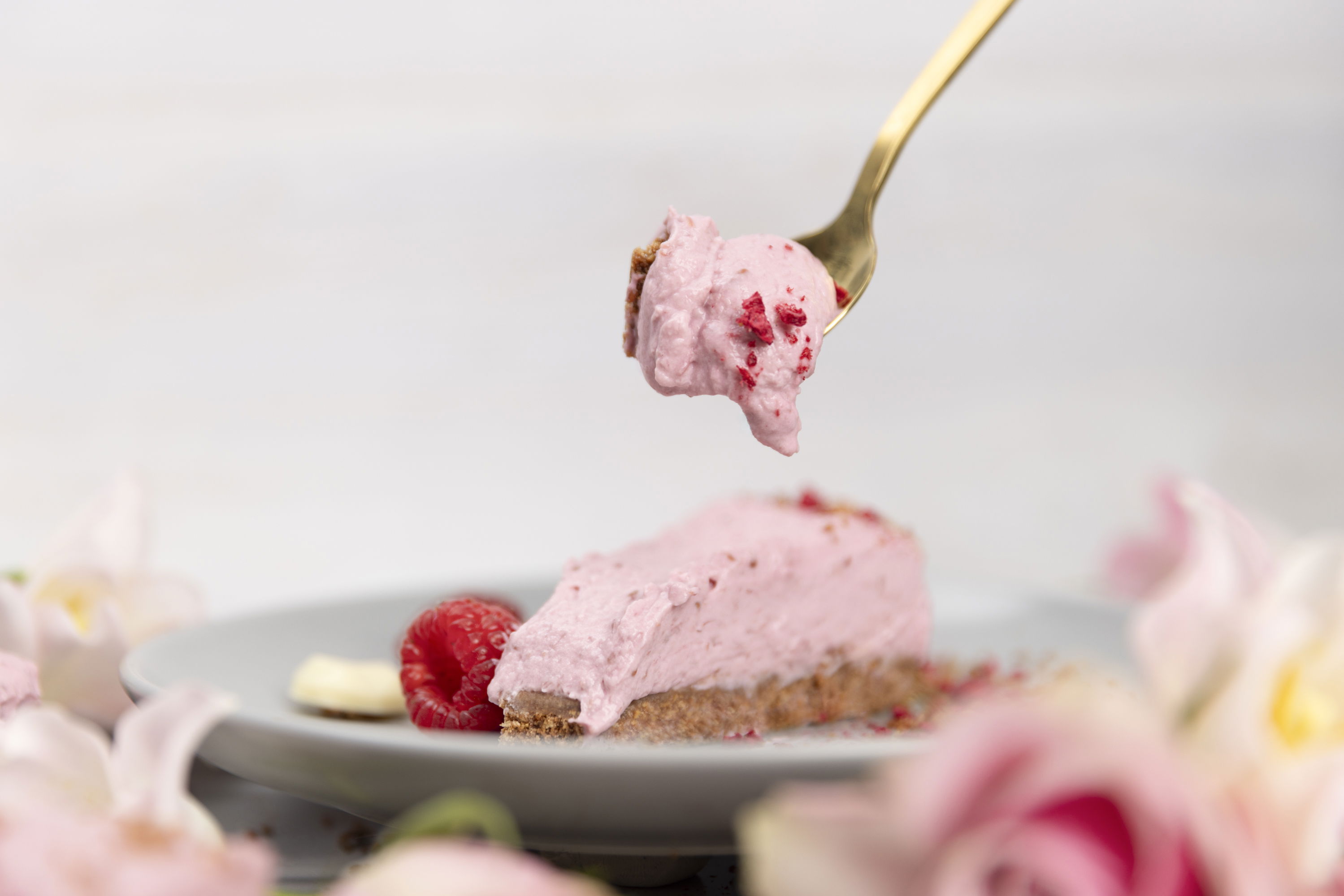 Himbeermousse Herztorte / No Bake Torte zum Valentinstag