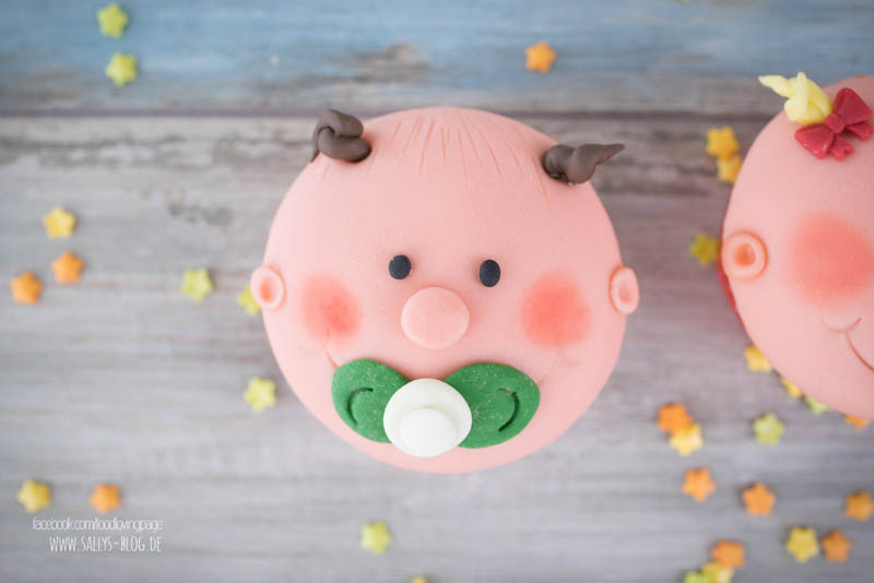 Bridget Jones Baby Cupcakes / Baby Shower Cupcakes