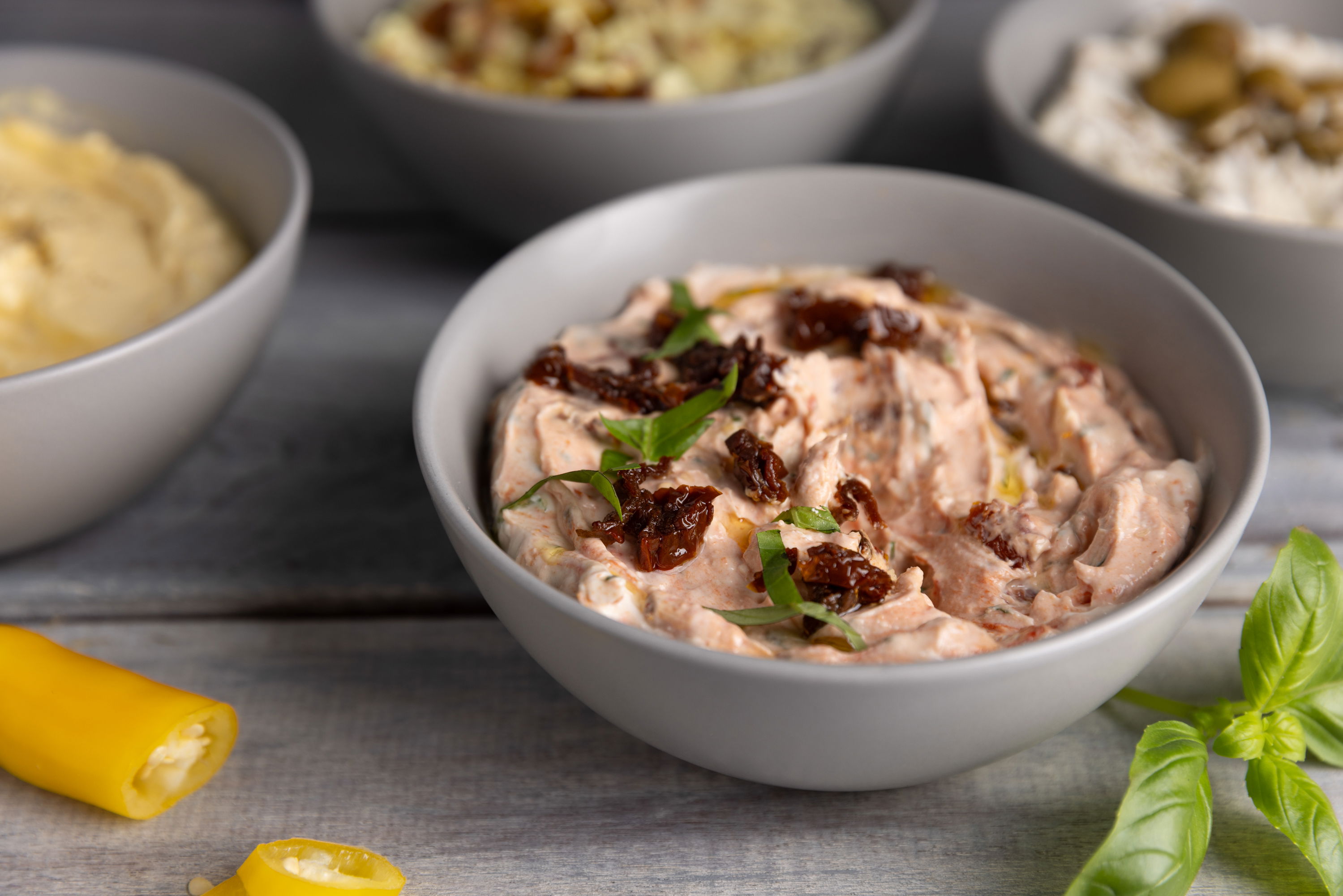 Tomate-Basilikum Grill-Dip