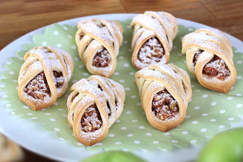 türkische Apfeltaschen / Elmali kurabiye