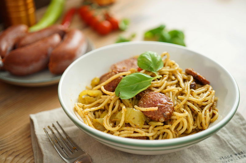 One Pot Sucuk-Spaghetti-Topf / 25 Minuten Rezept / Eintopf
