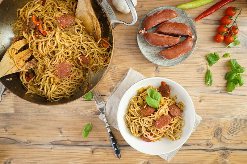 One Pot Sucuk-Spaghetti-Topf / 25 Minuten Rezept / Eintopf