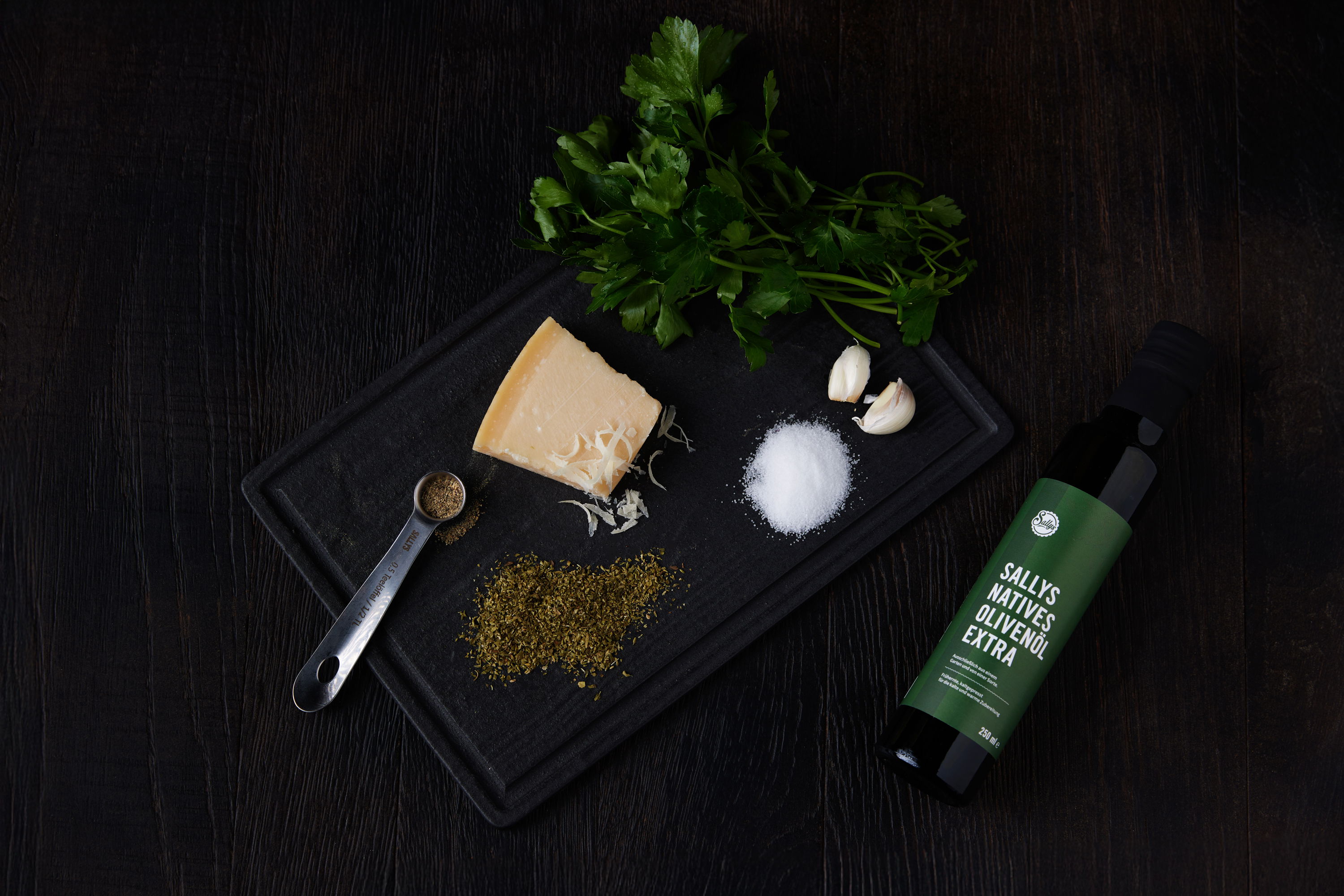 Knoblauch-Kräuter Steak-Marinade / Grillmarinade mit Parmesan